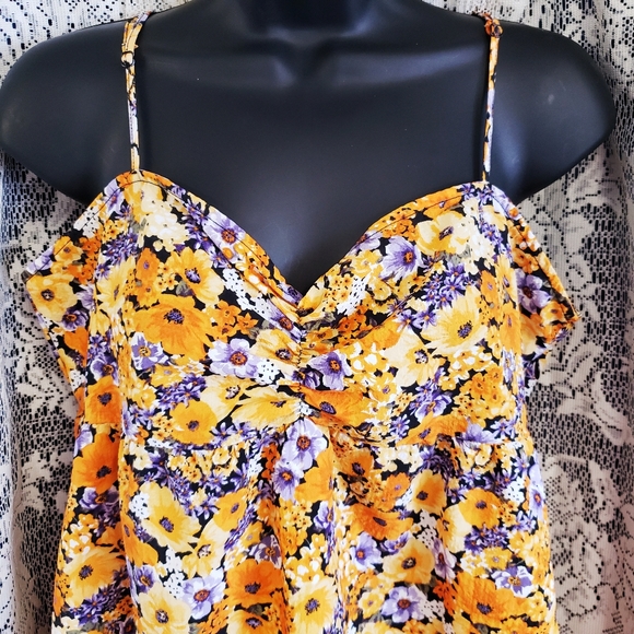 Boho Floral Dress - Picture 4 of 6